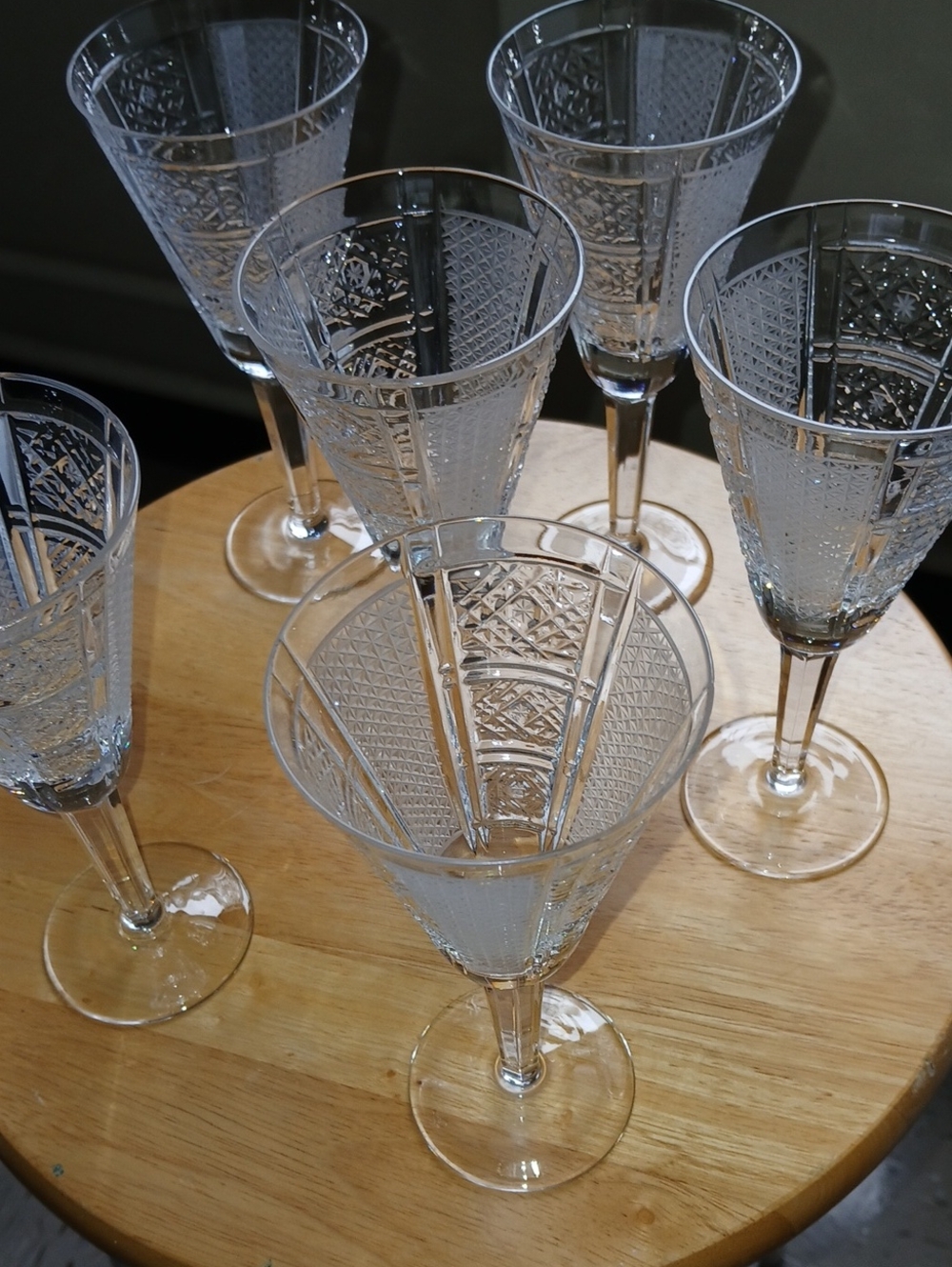 Etched Clear Crystal Wine Glasses - Classic Stemware Set